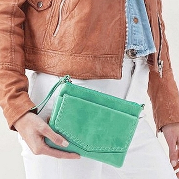 NWTs HOBO Mint Leather Stroll Crossbody/Clutch + HOBO Luck Leather Wallet - Picture 5 of 9